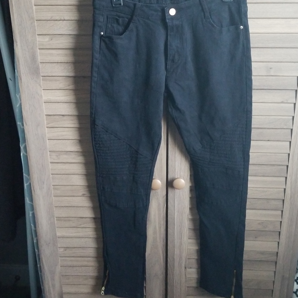 NWT Black moto jean